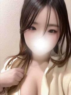 朝比奈ふゆ